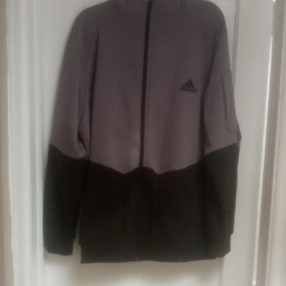 Adidas Light Gray &Black Zip Uo Sweatshirt ...never Worn